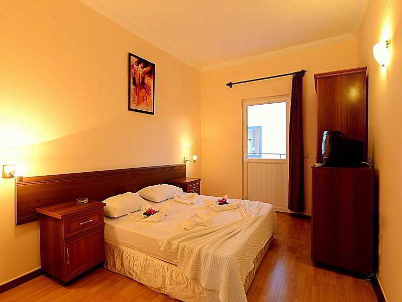 Sky Nova Hotel & Suites Бодрум Экстерьер фото