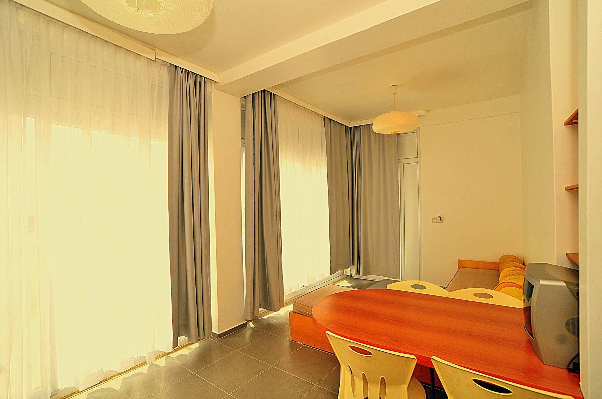 Sky Nova Hotel & Suites Бодрум Экстерьер фото